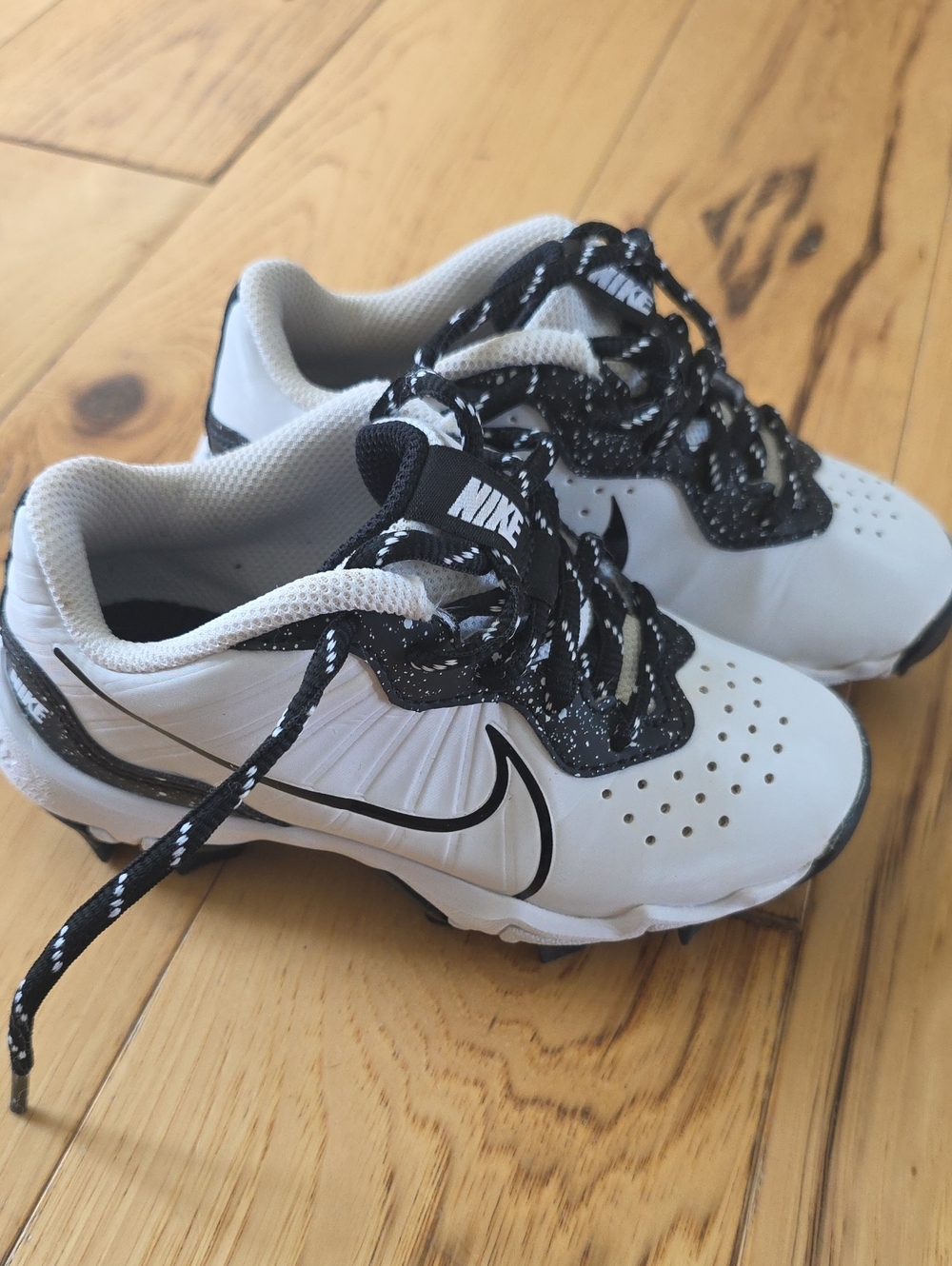 Nike Alpha Huarache 4 Keystone Little Kids Baseball Cleats (WHITE/BLACK) 10C